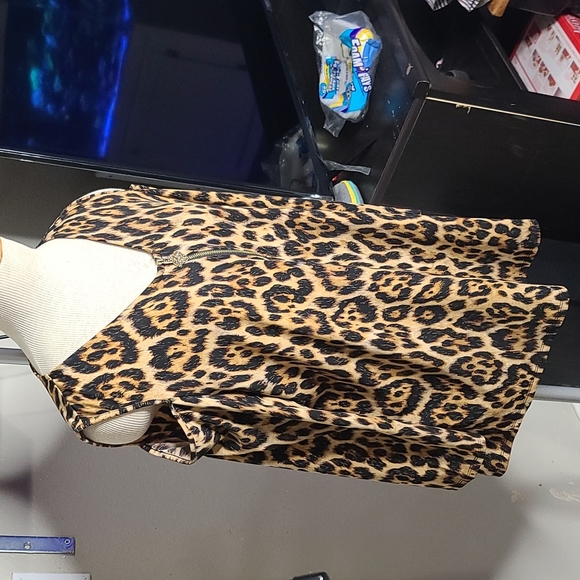 Anne Klein Off shoulder long sleeve Blouse - Picture 4 of 7